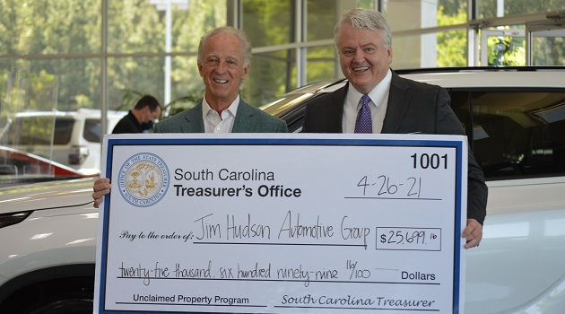 Treasurer returns unclaimed funds to Jim Hudson – New Irmo News